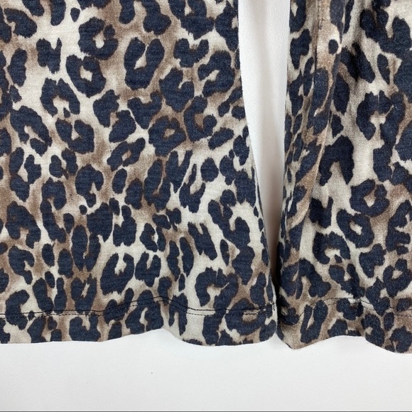 St. John Leopard/Cheetah Print Boatneck Tee Sz P - Picture 9 of 15
